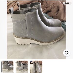 Soma Light Gray Ankle Booties